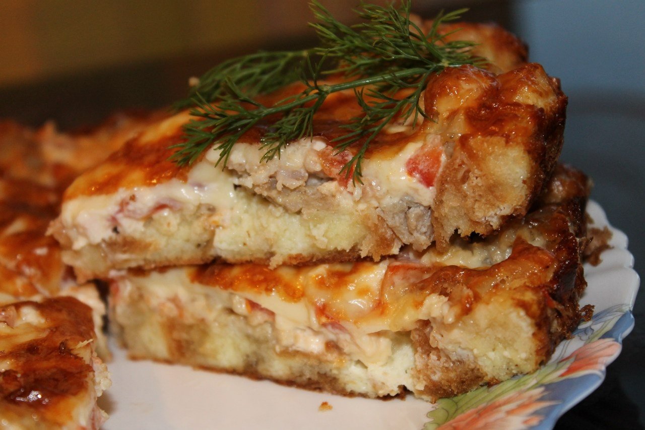 Заливной пирог на кефире с фаршем и картошкой, рецепт с фото